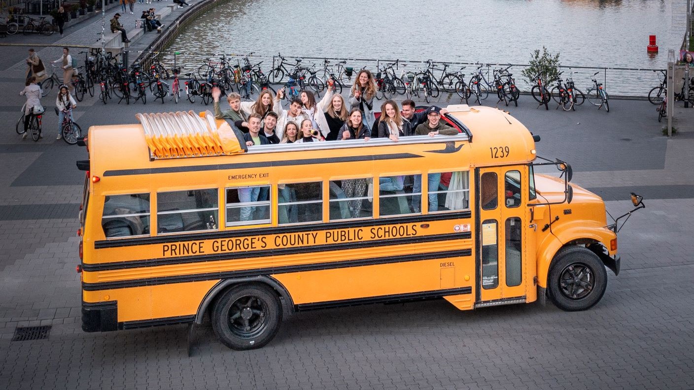 Schoolbus Cabrio JGA Hafen