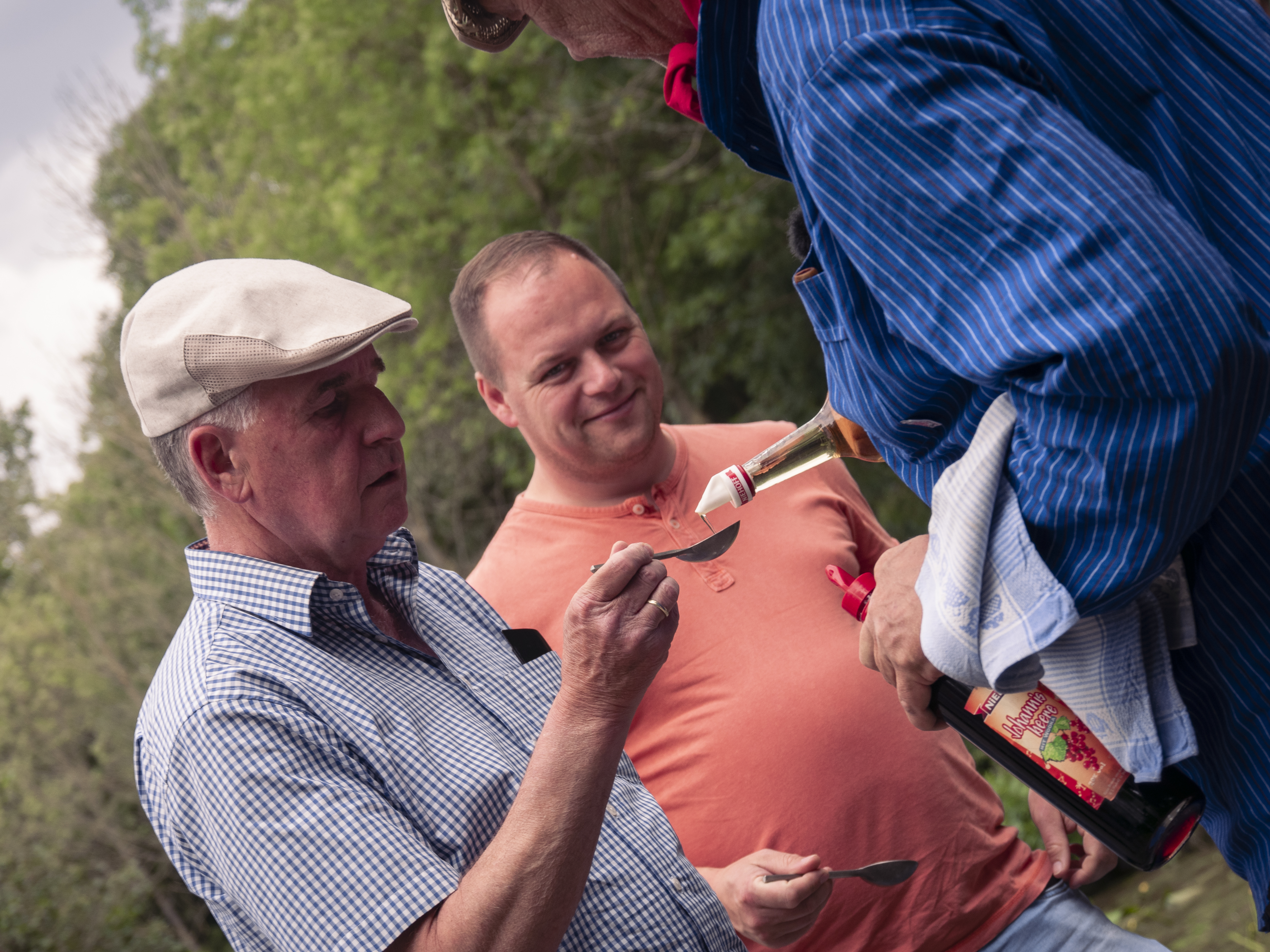 Schnaps vom Zinnlöffel