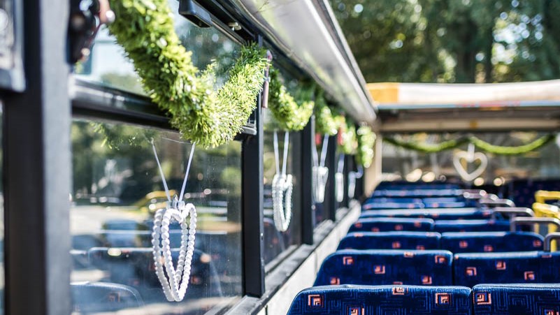 Hochzeit Doppeldecker Deko